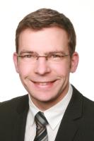 Portrait of Prof. PD Dr.-Ing. Dennis Pfisterer