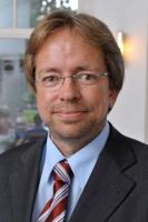 Portrait of Prof. Dr. Stefan Fischer